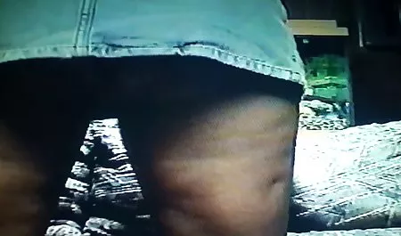 Pelacur gemuk meniduri vagina di salju dan bikin kencing panas nonton bokep online terbaik pada dildo