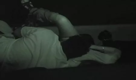 Anak-anak cantik di depan umum mengadakan pokep online gangbang