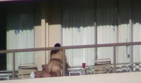 Cowok imut streaming bokef terbaru menawarkan saudara tiri keren threesome