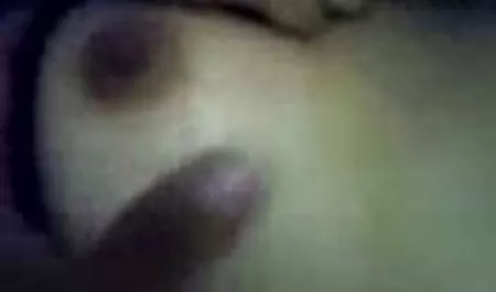 Redhead streaming jav terbaru 2018 jalang mengambil penisnya tepat