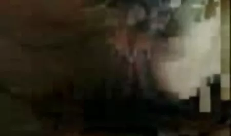 Gadis-gadis ini jatuh cinta dengan teman sekelas mereka untuk waktu yang lama, pria itu memotongnya, dan memutuskan untuk mengundang pacar ke rumah dengan harapan untuk bercinta dengan mereka, dan dia pasti nonton bokep online mp4 berhasil