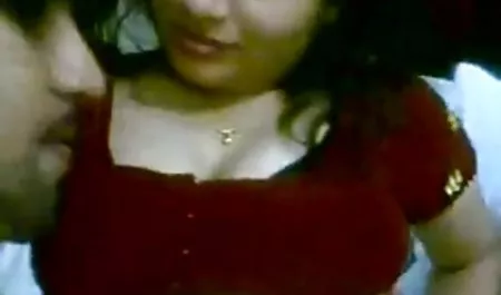 Tertib meniduri cewek kecokelatan bokeponlinexxx di bangsal