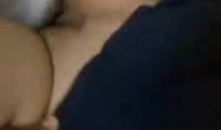 Memek panas semi bokep on line mendapat orgasme di dalam mobil