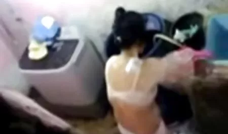Pirang berdada seksi seksi mencambuk anal dengan sopir taksi bokep online guru