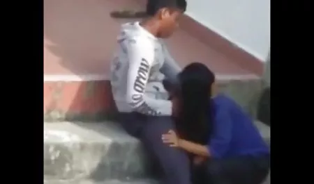 Mertua, mertua busty meniduri menantu bokep online negro muda dan menghisap penisnya