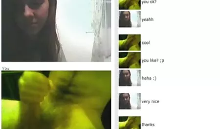 Pirang penuh nafsu seksi masuk bokep mertua online ke dalam gangbang dengan kulit hitam dipompa